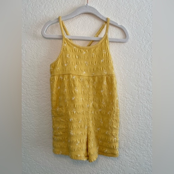 Old Navy Other - Girls Yellow and White Old Navy Spaghetti Strap Romper • Size 3T